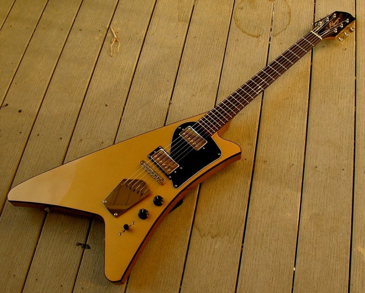 KONICA MINOLTA DIGITAL CAMERA